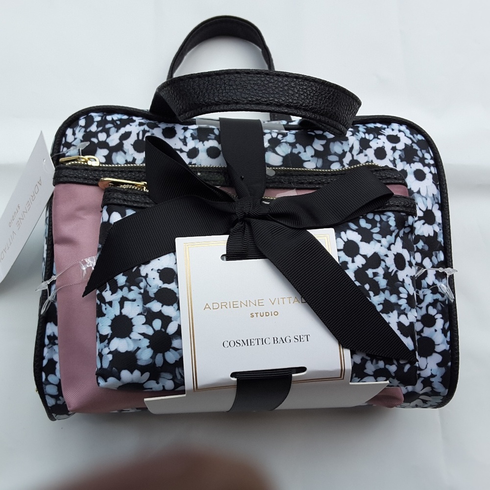 New Adrienne Vittadini 3-piece Cosmetic bag set
